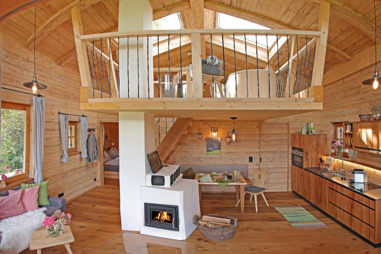 Das Alm-Chalet-Chiemsee Бернау ам Кимзе Екстериор снимка